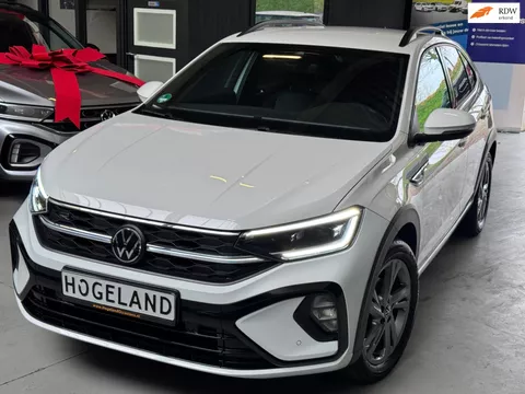 Volkswagen Taigo R-LINE DSG AUTOMAAT CARPLAY LED CAMERA