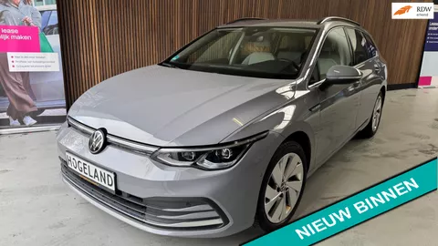 Volkswagen Golf Variant 1.5 eTSI Style DSG Camera Led Carplay Trekhaak