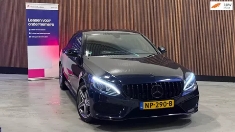Mercedes-Benz C-klasse 180 AMG Sport Edition PDC LED NAVI GARANTIE