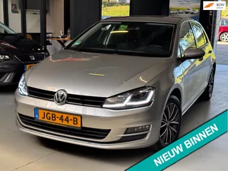 Volkswagen GOLF 1.2 TSI 110 PK 2017 LED Cruise 6bak Trekhaak PDC