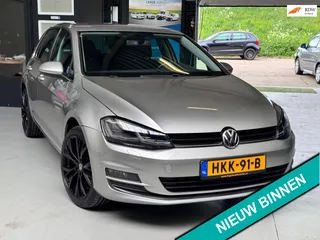 Volkswagen GOLF 1.2 TSI CUP 110PK LED XENON PDC CRUISE 6BAK